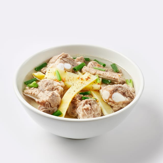Canh Măng Sườn – Pork Rib & Bamboo Shoot Soup.